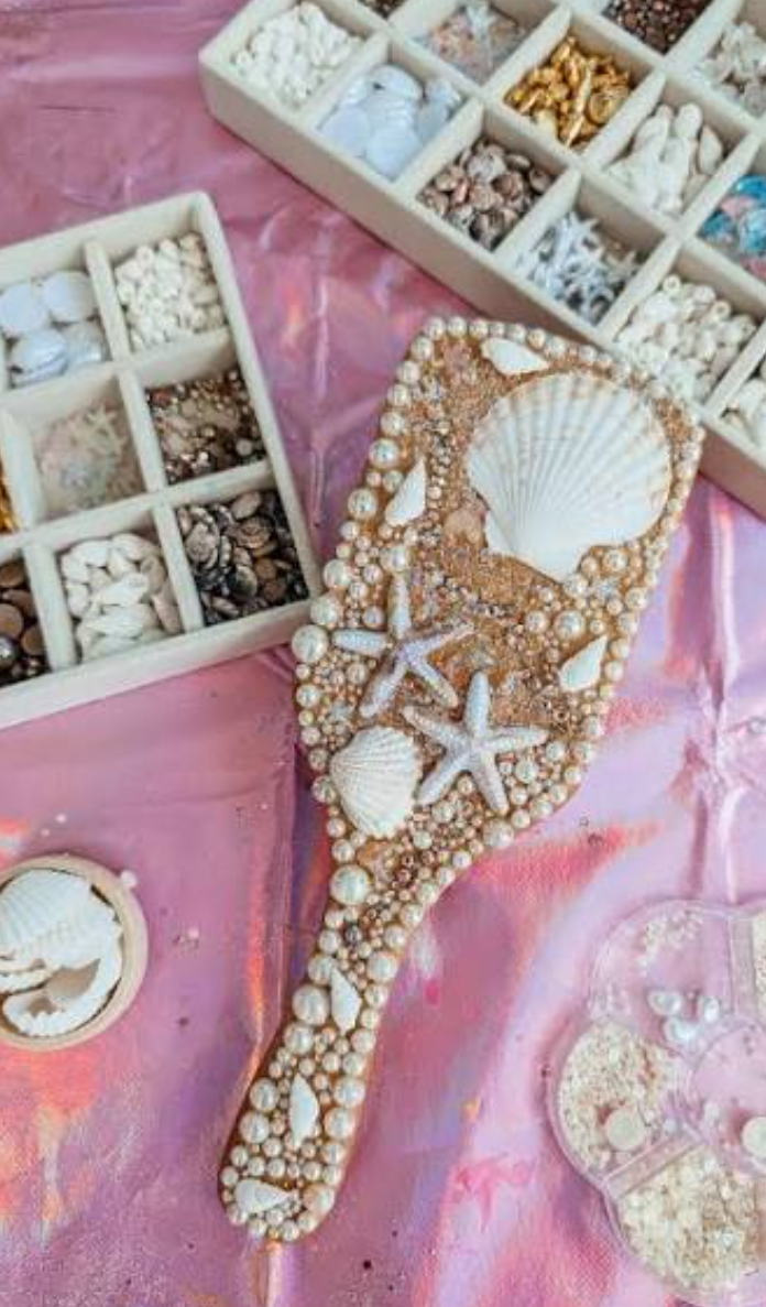 Decorative Hairbrush Workshop
