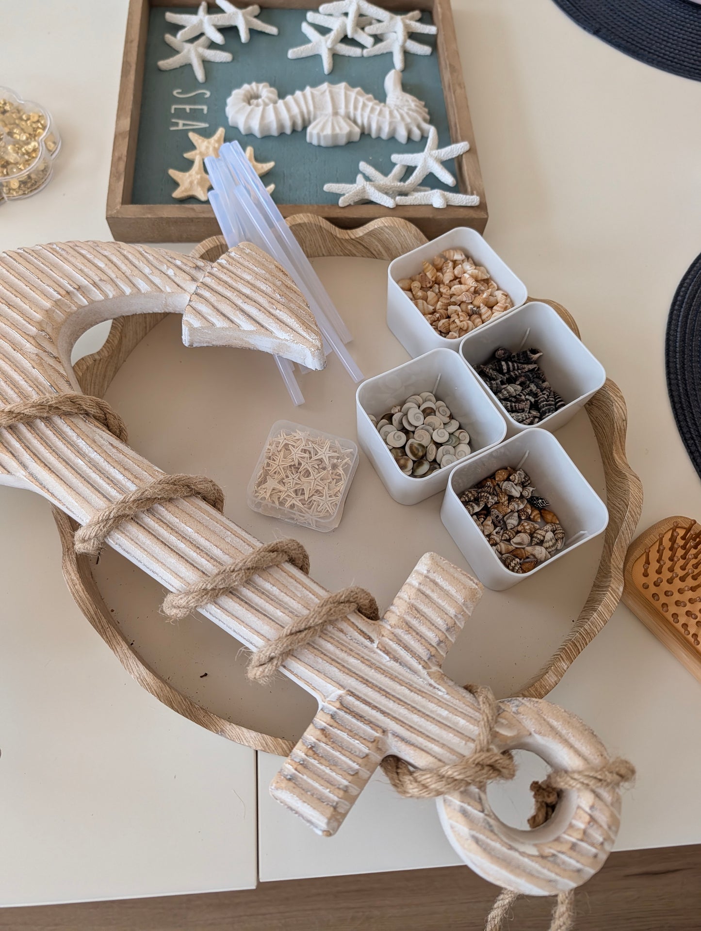 Decorative Hairbrush Workshop