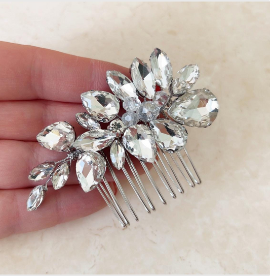 Clear crystal hair comb
