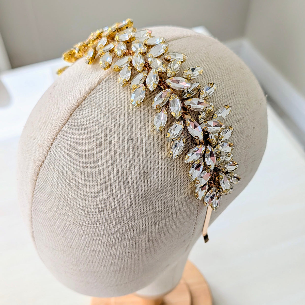 Clear crystal bridal crown