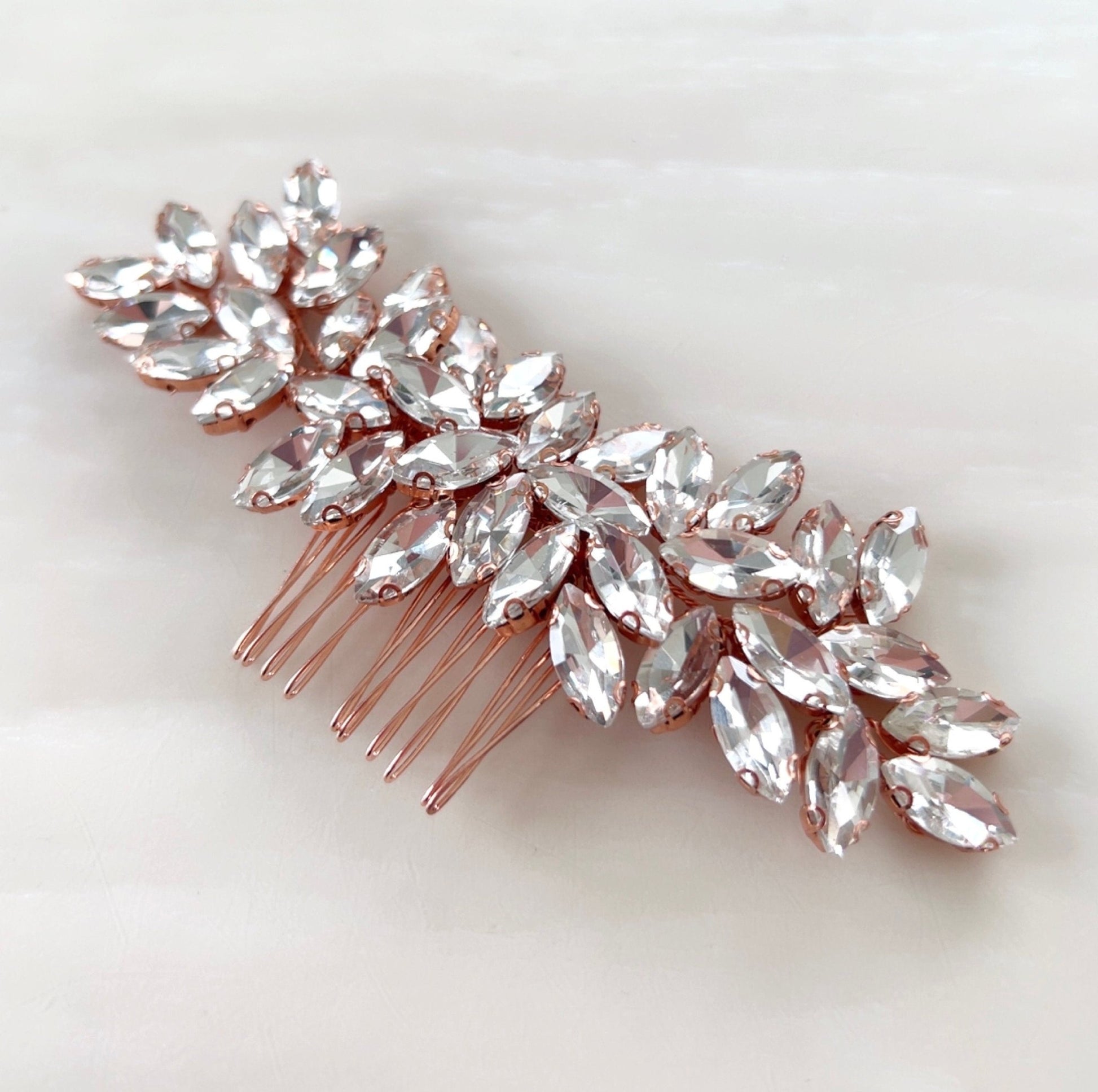 Rose gold hair comb - Petal & Pearl