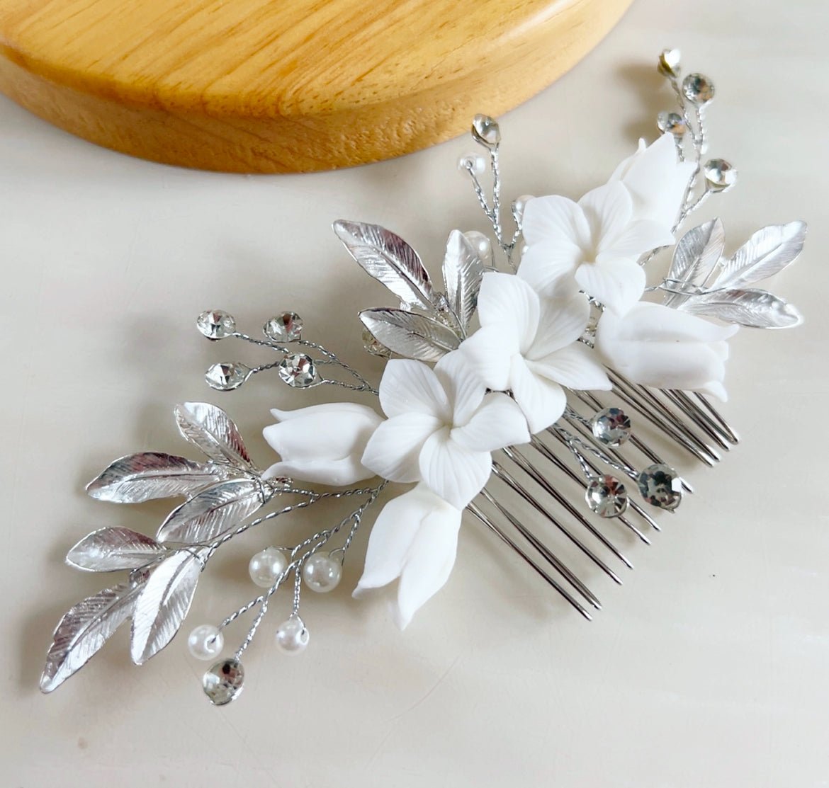 Silver leaf bridal hair comb - Petal & Pearl