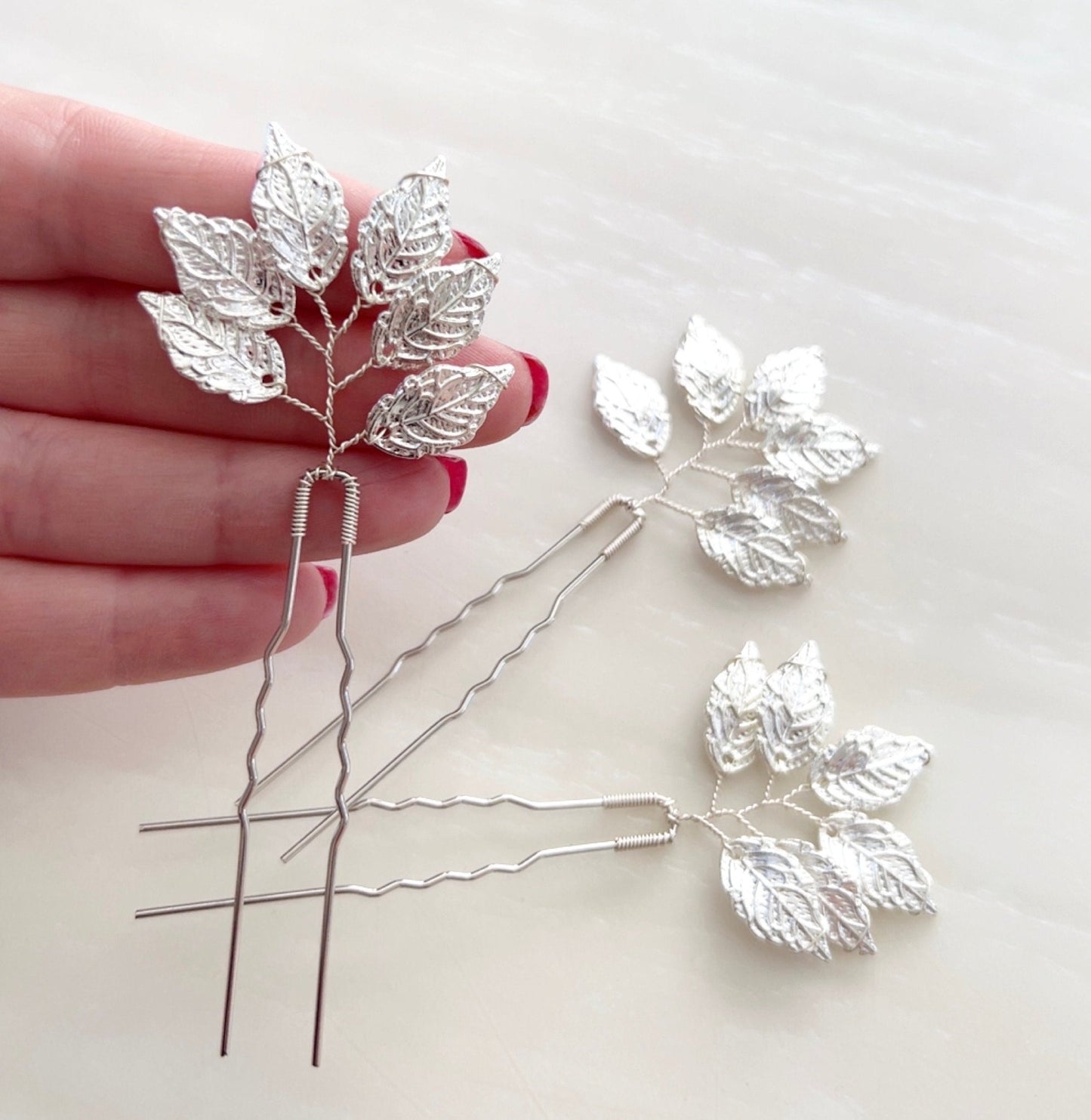 Silver leaf hair pins - Petal & Pearl