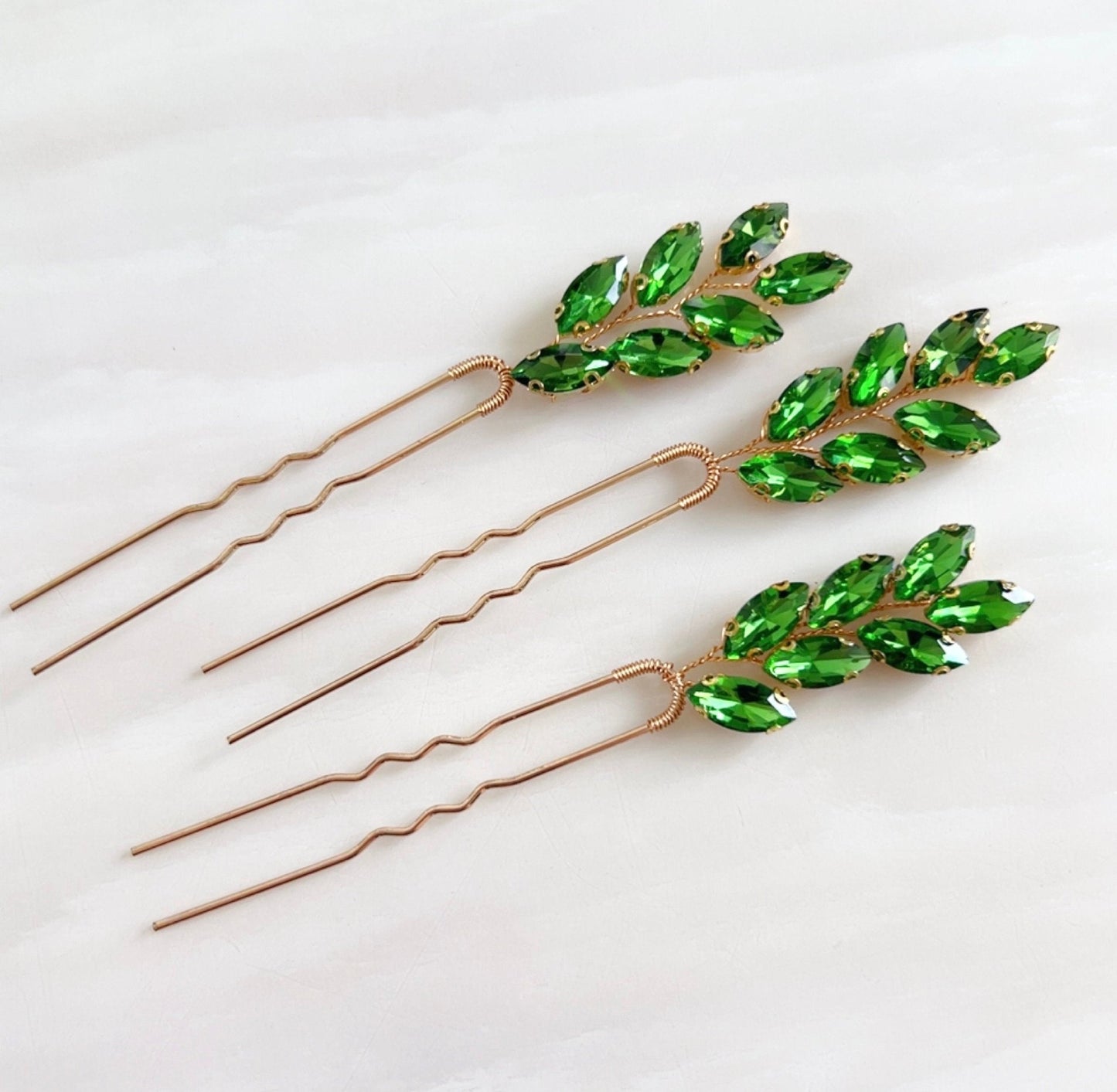 Vibrant green crystal hair pins - Petal & Pearl