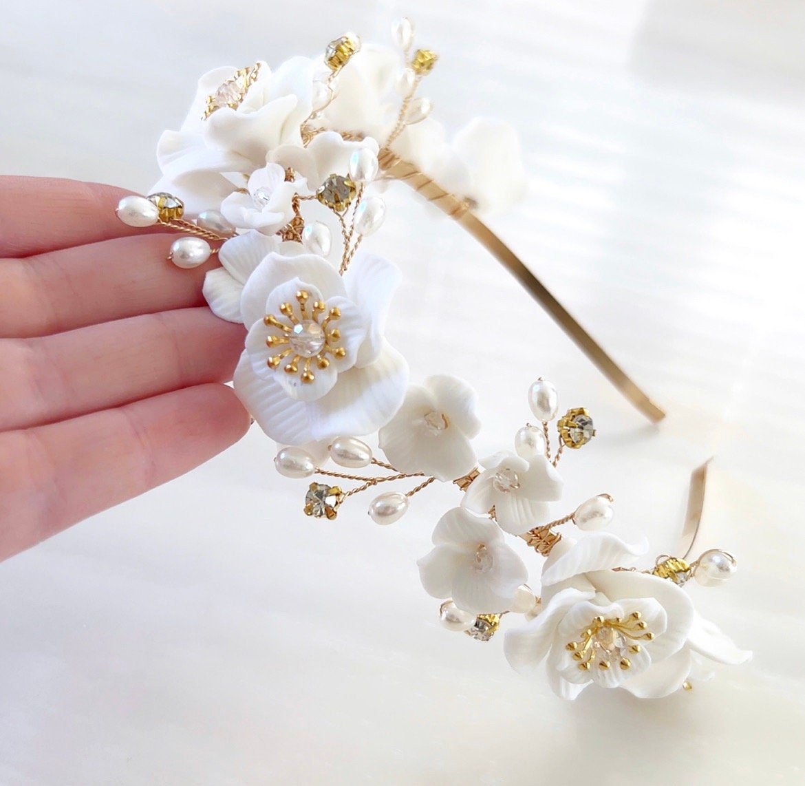 White porcelain flower crown - Petal & Pearl