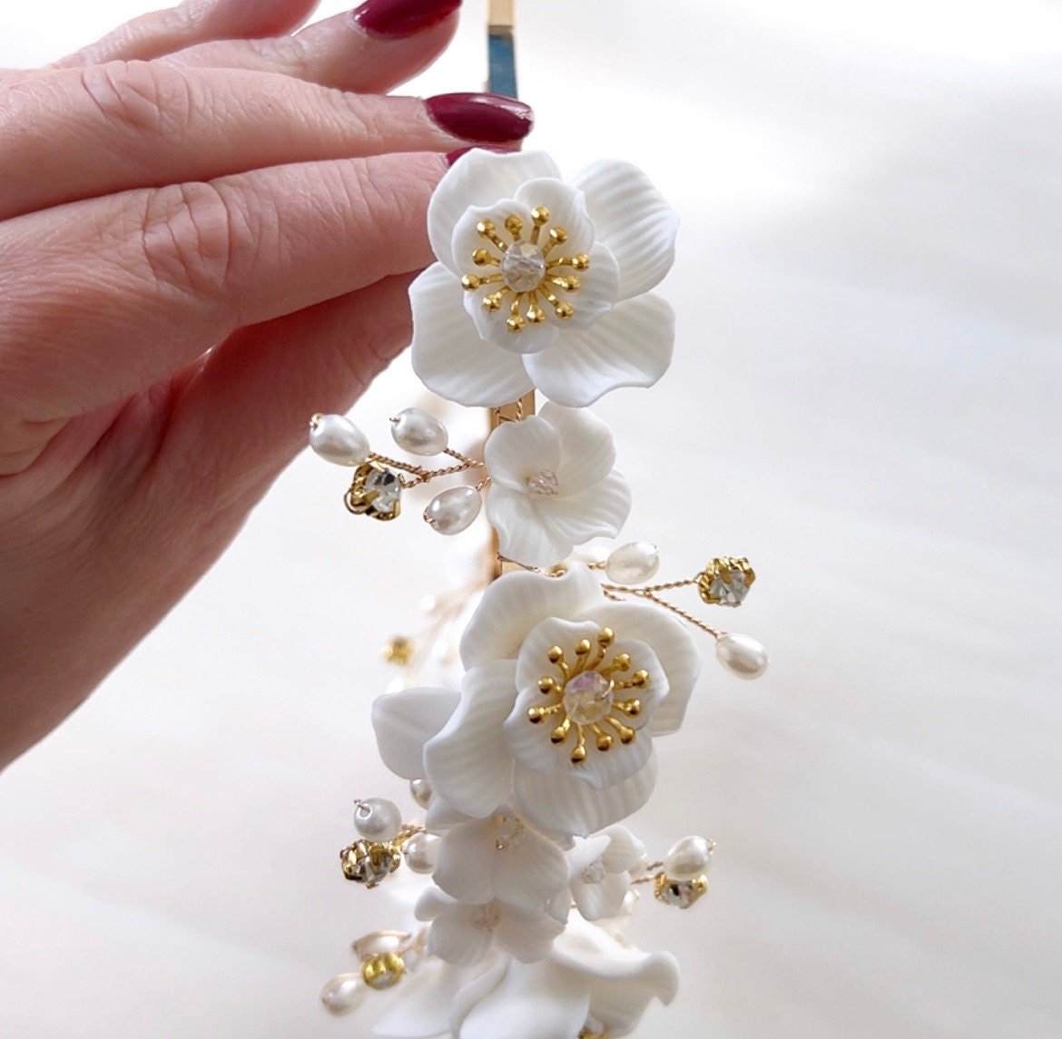 White porcelain flower crown - Petal & Pearl